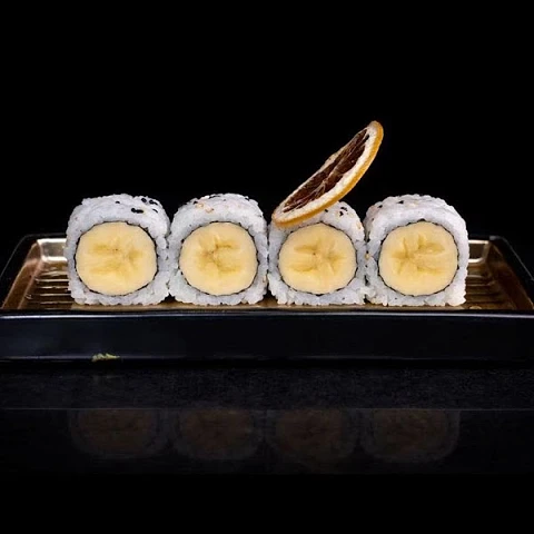Uramaki Roll de Banana 8 Pzs